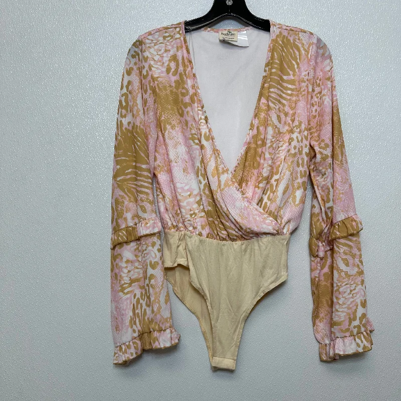 Bodysuit By Peach Love Cream California  Size: M