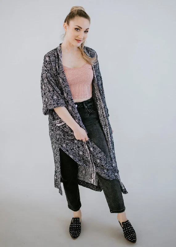 Savvy Style Kimono