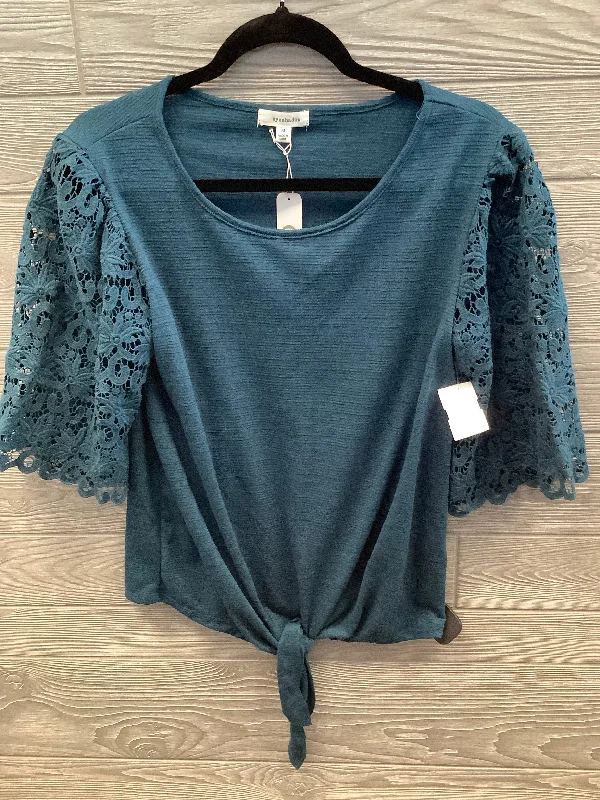 Top Short Sleeve By Eyeshadow In Teal, Size: M