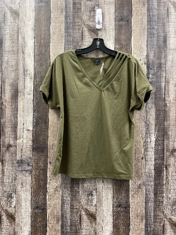 Top Short Sleeve By Shein In Green, Size: L