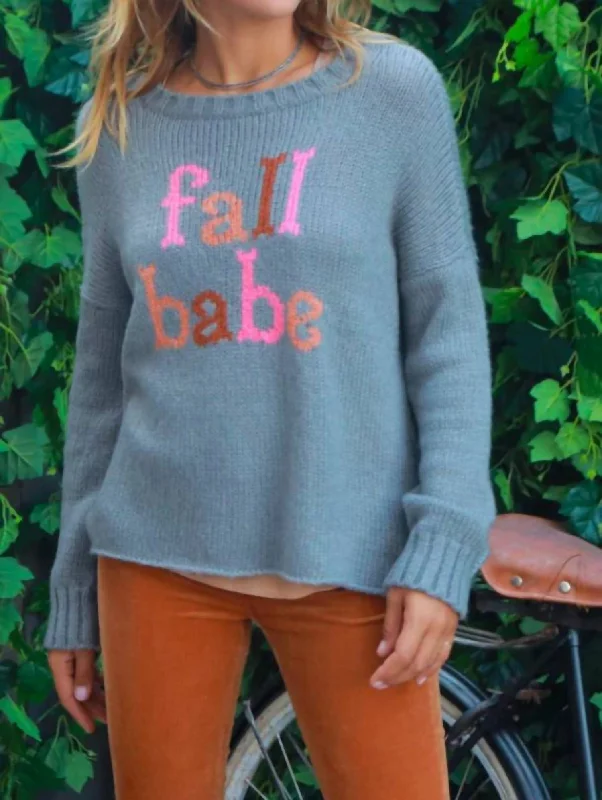 Fall Babe Crew In Cement